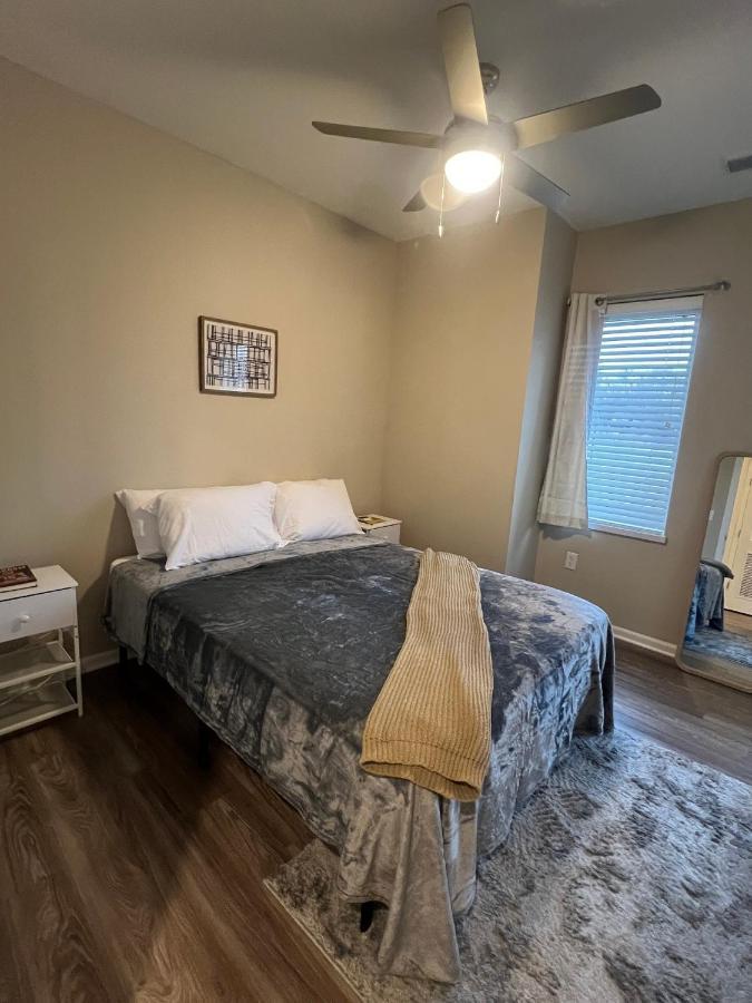 End Of Summer Deals!! Modern 2 Bed 1 Bedroom In Heart Of Midtown Kansas City! 外观 照片